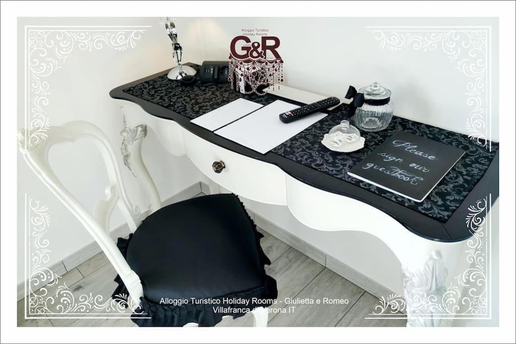 Alloggio Turistico Giulietta E Romeo - Intero Appartamento - Villafranca Di Verona, Zimmer, Holiday Rooms Exteriér fotografie