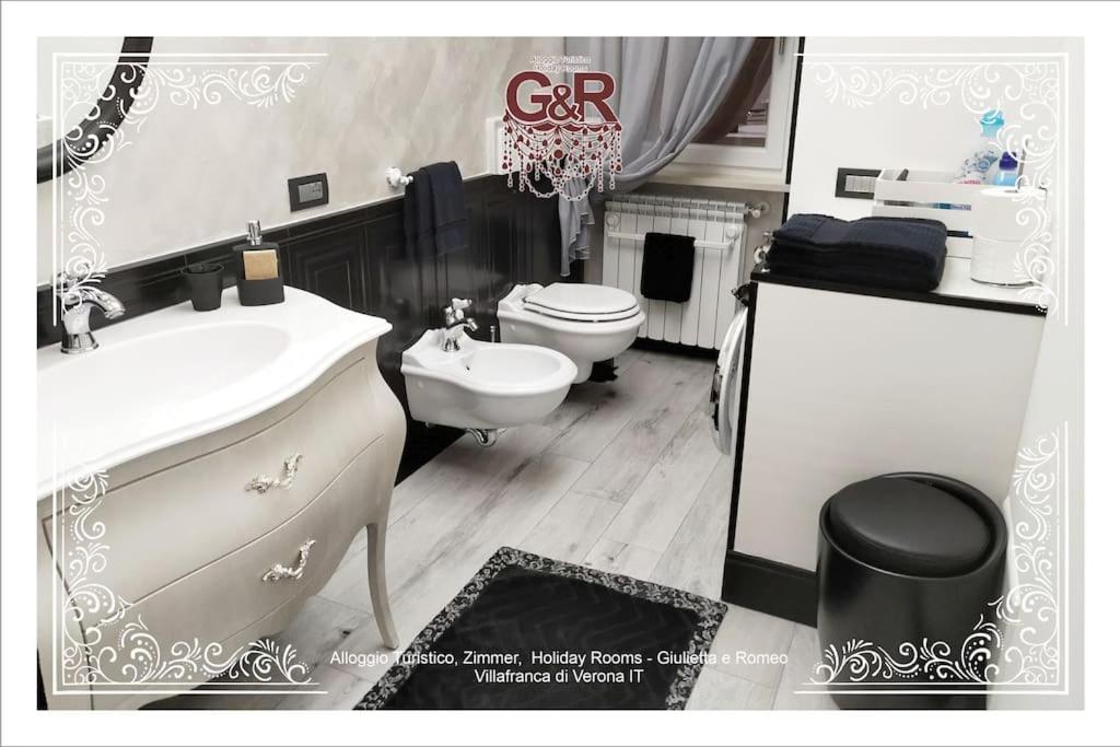 Alloggio Turistico Giulietta E Romeo - Intero Appartamento - Villafranca Di Verona, Zimmer, Holiday Rooms Exteriér fotografie